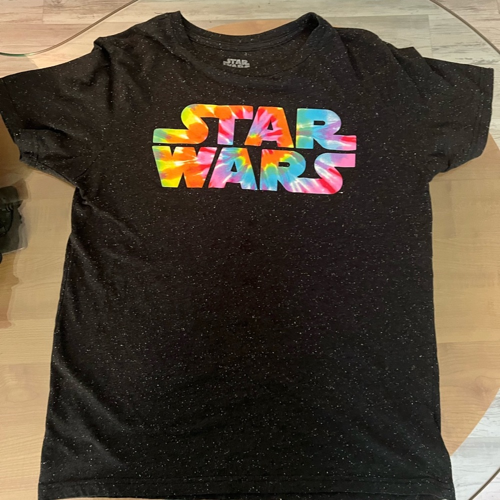 Star Wars graphic tee size L